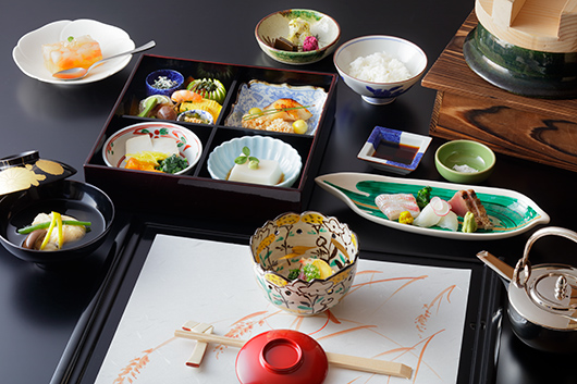 Suggested Lunch Course for family or relatives gathering in a Japanese-style Private Room overlooking a traditional garden